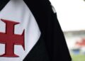 Corre que vai lotar! Vasco libera ingressos e torcida promete casa cheia em São Januário