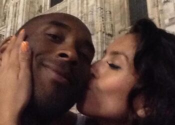 Vanessa e Kobe - Créditos: Instagram @vanessabryant