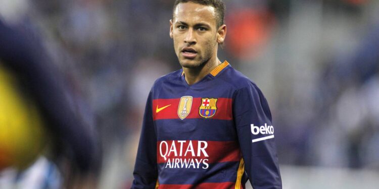 3 transferências polêmicas que mudaram a relação entre torcedores e clubes