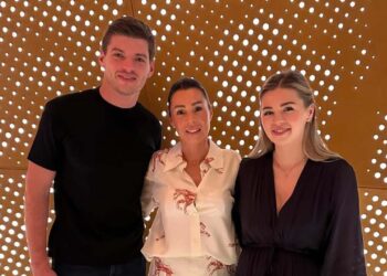 Verstappen revela que acabou completamente com a carreira de sua mãe