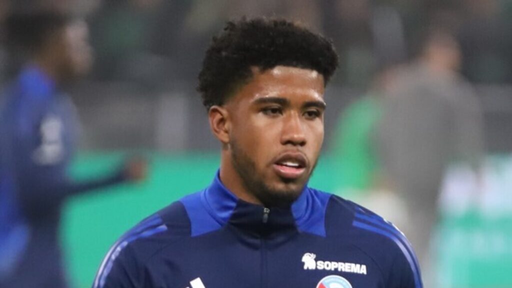 Os 10 jogadores mais promissores do mundo segundo Lionel Messi