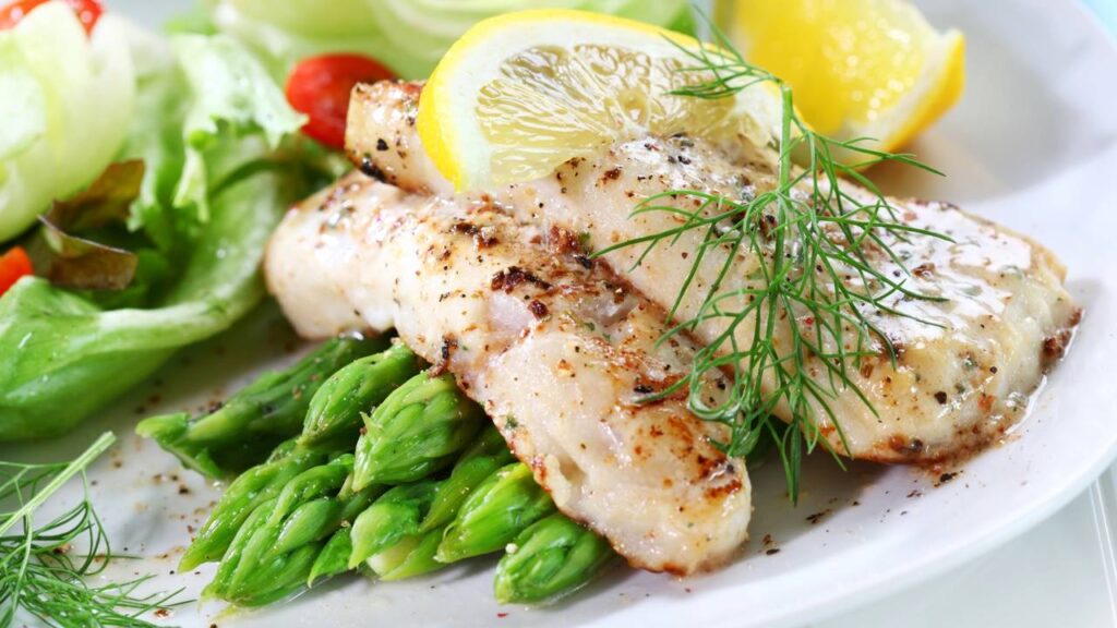 A escolha alimentar surpreendente que sustenta a força de Simone Biles