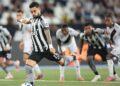 Lance do clássico entre Botafogo e Vasco