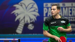 Hugo Calderano em ação