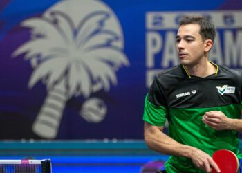 Hugo Calderano em ação