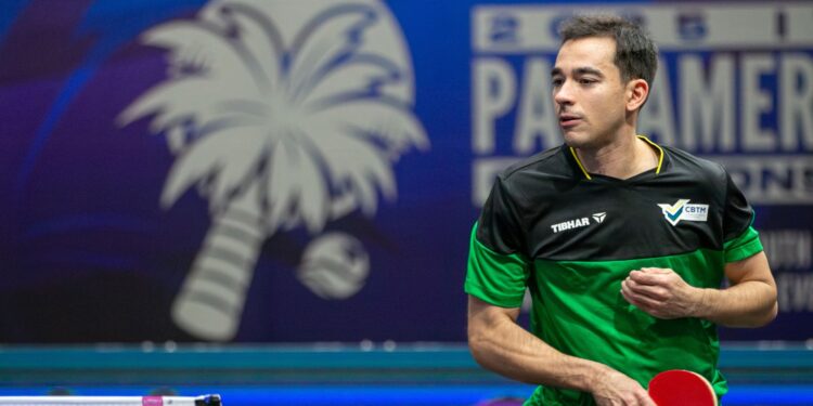 Hugo Calderano em ação