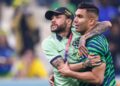 Neymar e Casemiro juntos em jogo da Seleção