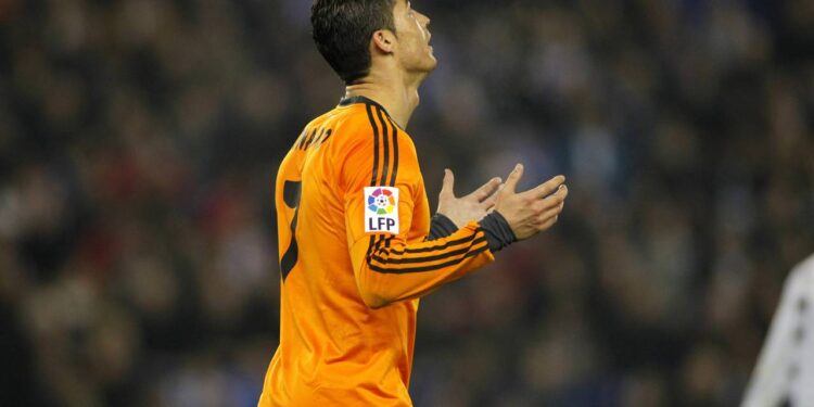 Cristiano Ronaldo - Créditos: depositphotos.com / Maxisports