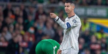 Cristiano Ronaldo durante jogo contra a Irlanda