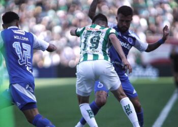 Lance do jogo entre Juventude e Cruzeiro