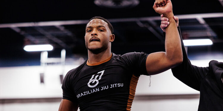 Enzo Baptista busca novo título na IBJJF - Foto: Arquivo Pessoal