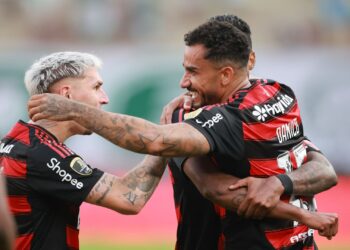 Danilo foi o herói do Flamengo na decisão