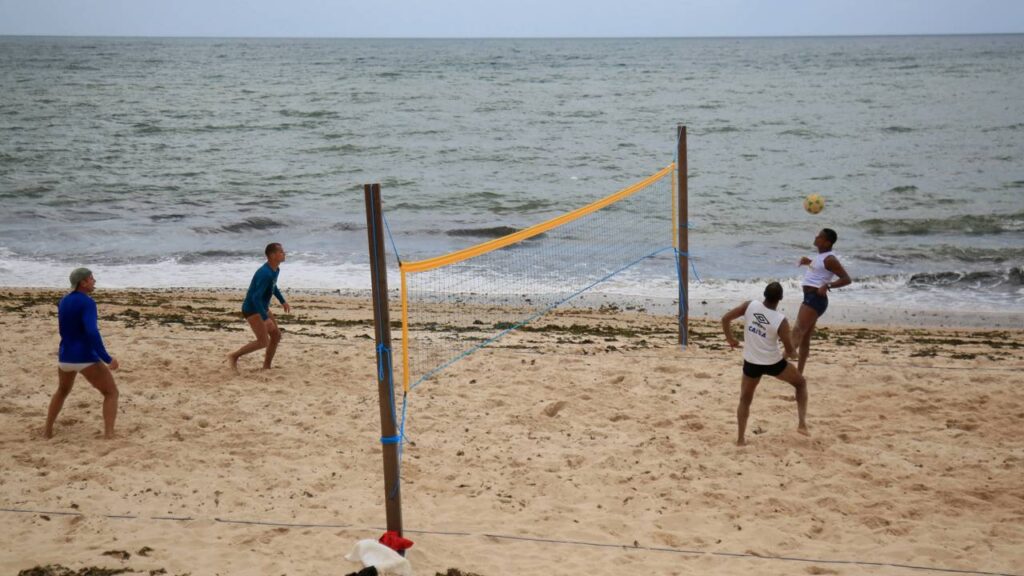 Você achou que futevôlei era fácil? A verdade surpreende iniciantes