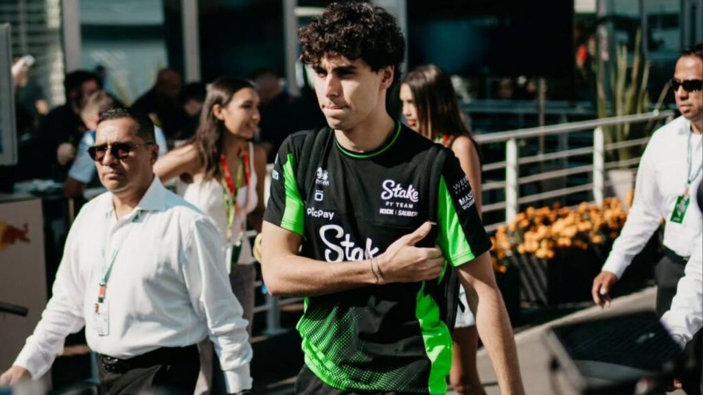 Brasileiro estreia na F1 com salário milionário e surpreende até veteranos