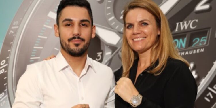 IWC Schaffhausen promove Happy Hour