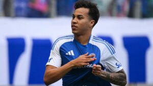 Kaio Jorge comemorando gol pelo Cruzeiro