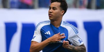 Kaio Jorge comemorando gol pelo Cruzeiro