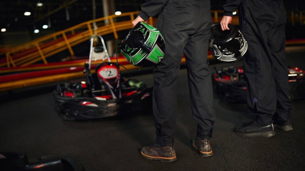 O erro mais comum no kart é não usar estes equipamentos essenciais