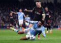 Lance do jogo entre Manchester City e Bayer Leverkusen