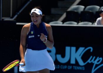 Naná Silva em ação na BJK Cup