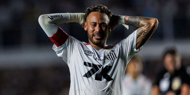 Neymar durante jogo do Santos