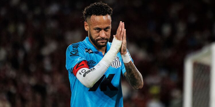 Neymar em ação pelo Santos