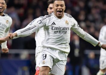 Como Mbappé consegue os melhores contratos graças a sua mãe