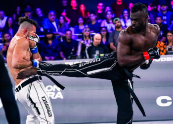 Uriah Hall venceu o brasileiro Marcos 'Maluko' - Foto: Divulgação