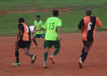 Ex-jogadores que jogam na várzea para se manter financeiramente