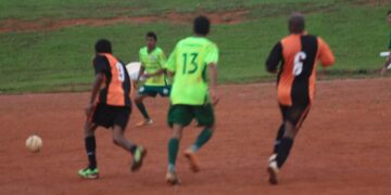 Ex-jogadores que jogam na várzea para se manter financeiramente