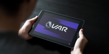 Como o VAR mudou o futebol moderno