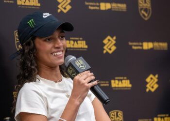 Rayssa Leal fala sobre expectativas para o Super Crown em SP