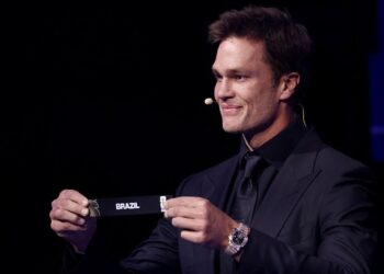 Tom Brady sorteou a Seleção Brasileira no grupo C da Copa do Mundo