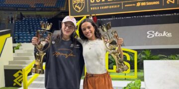 Rayssa Leal comemora título do SLS Super Crown