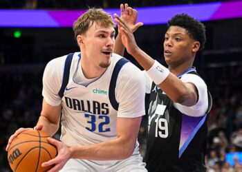 Cooper Flagg marcou 42 pontos na derrota dos Mavericks para o Jazz