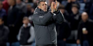 Paulo Pezzolano é o novo treinador do Internacional