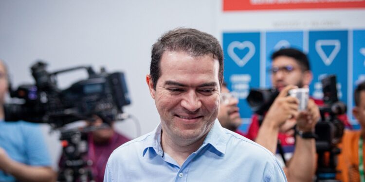 Marcelo Paz assume cargo de executivo de futebol do Corinthians