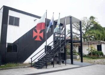 Além de formar craques, Vasco forma cidadãos através de colégio próprio