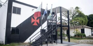 Além de formar craques, Vasco forma cidadãos através de colégio próprio