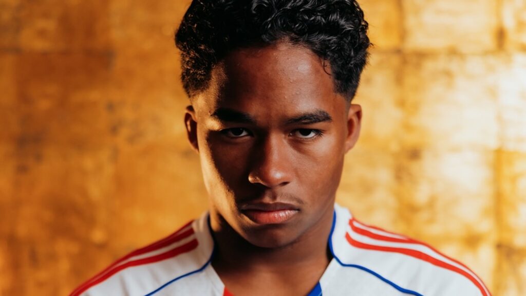 Após deixar o Real, Endrick marca seu primeiro gol pelo Lyon e brilha na estreia