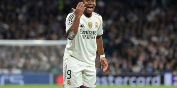 Endrick vai defender o Lyon por seis meses