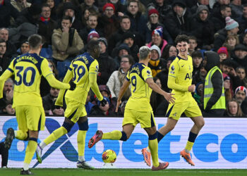 Tottenham vence o Crystal Palace pela Premier League