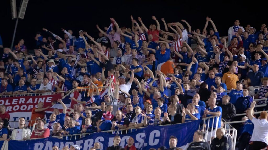 O clube que viveu a pior crise da hist&oacute;ria e depois voltou a brilhar na Europa