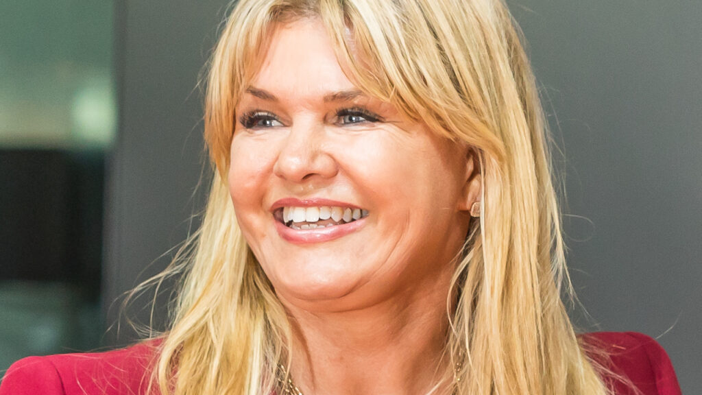 Como a esposa de Schumacher lida com a situação atual do marido