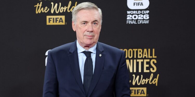 Ancelotti já chegou para o sorteio da Copa do Mundo