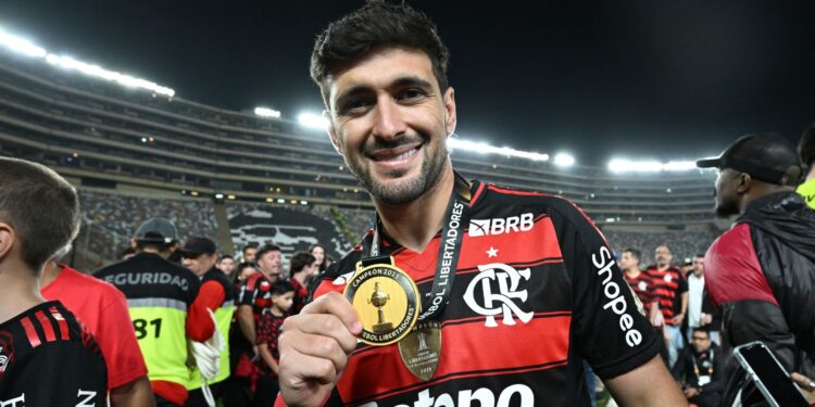 Arrascaeta foi o destaque do Flamengo em 2025