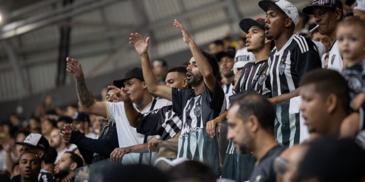 Torcida do Atlético-MG durante jogo contra o Palmeiras