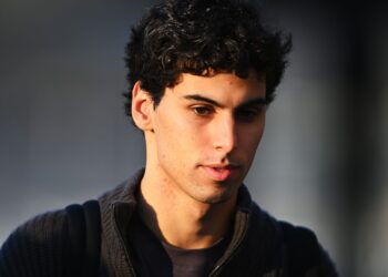 Gabriel Bortoleto participou de testes em Abu Dhabi para 2026