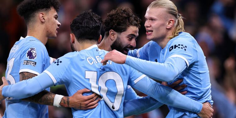 Duelo do Manchester City é um dos jogos mais aguardados do dia