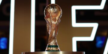 Taça da Copa do Mundo é o sonho de toda seleção